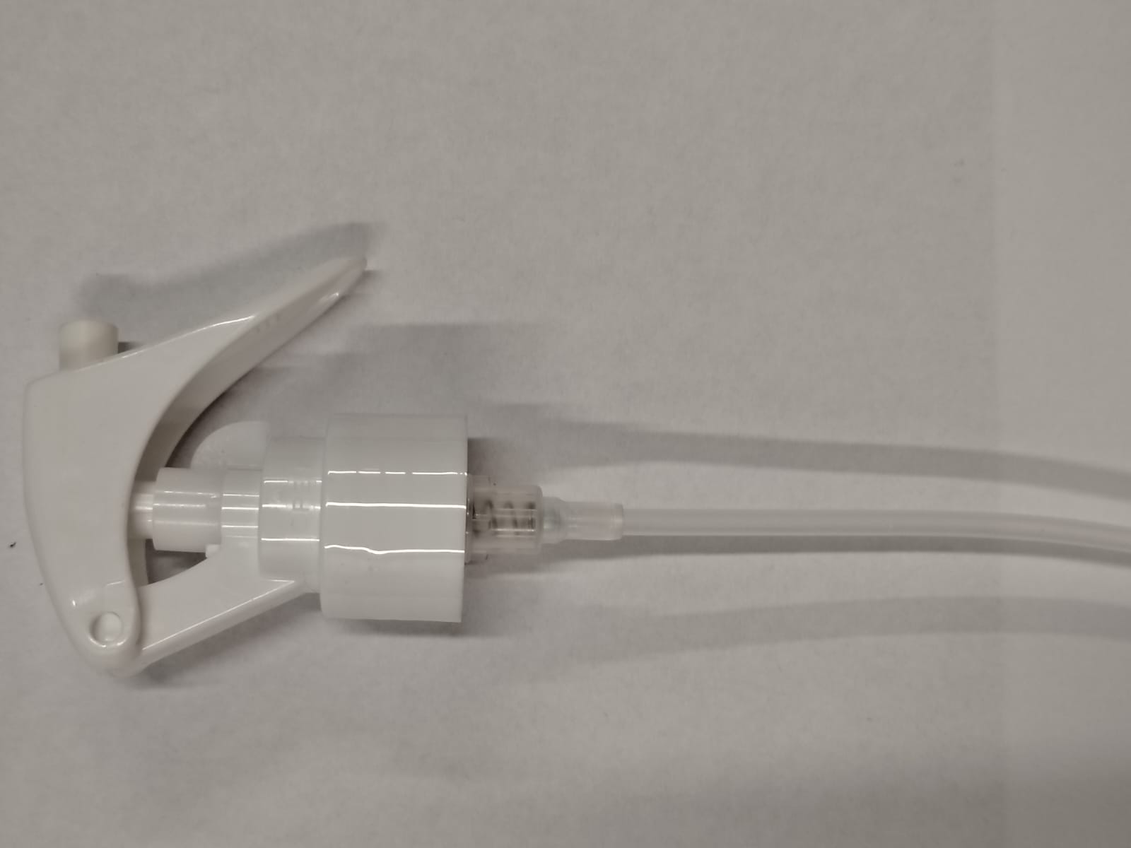 gatillo mini trigger r 24 blanco Gatillo mini trigger (Rosca 24/410 - Blanco) - Image 1